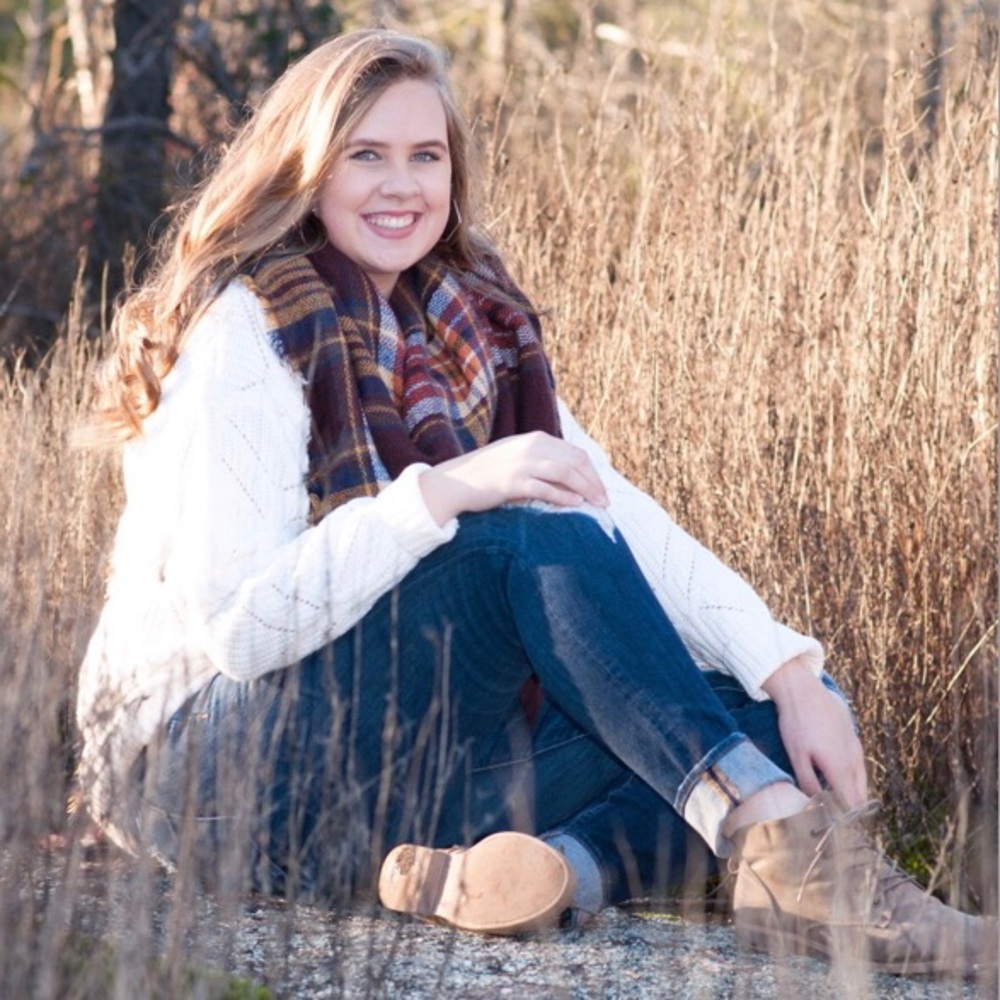 Meet your Posher, Arielle